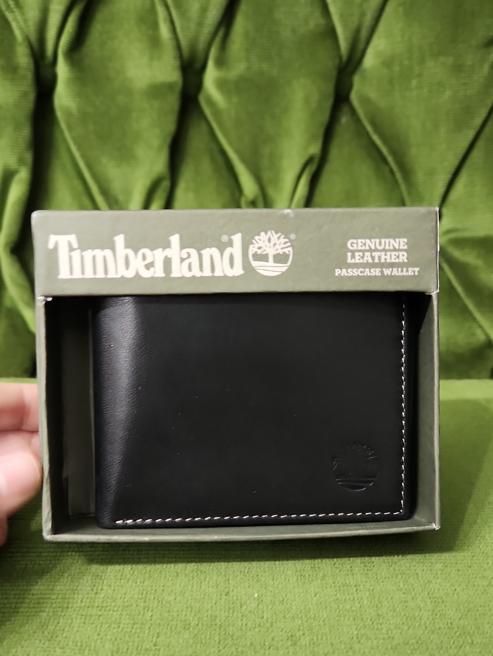 Timberland Black Leather Passcase Wallet with Contrast Stitching